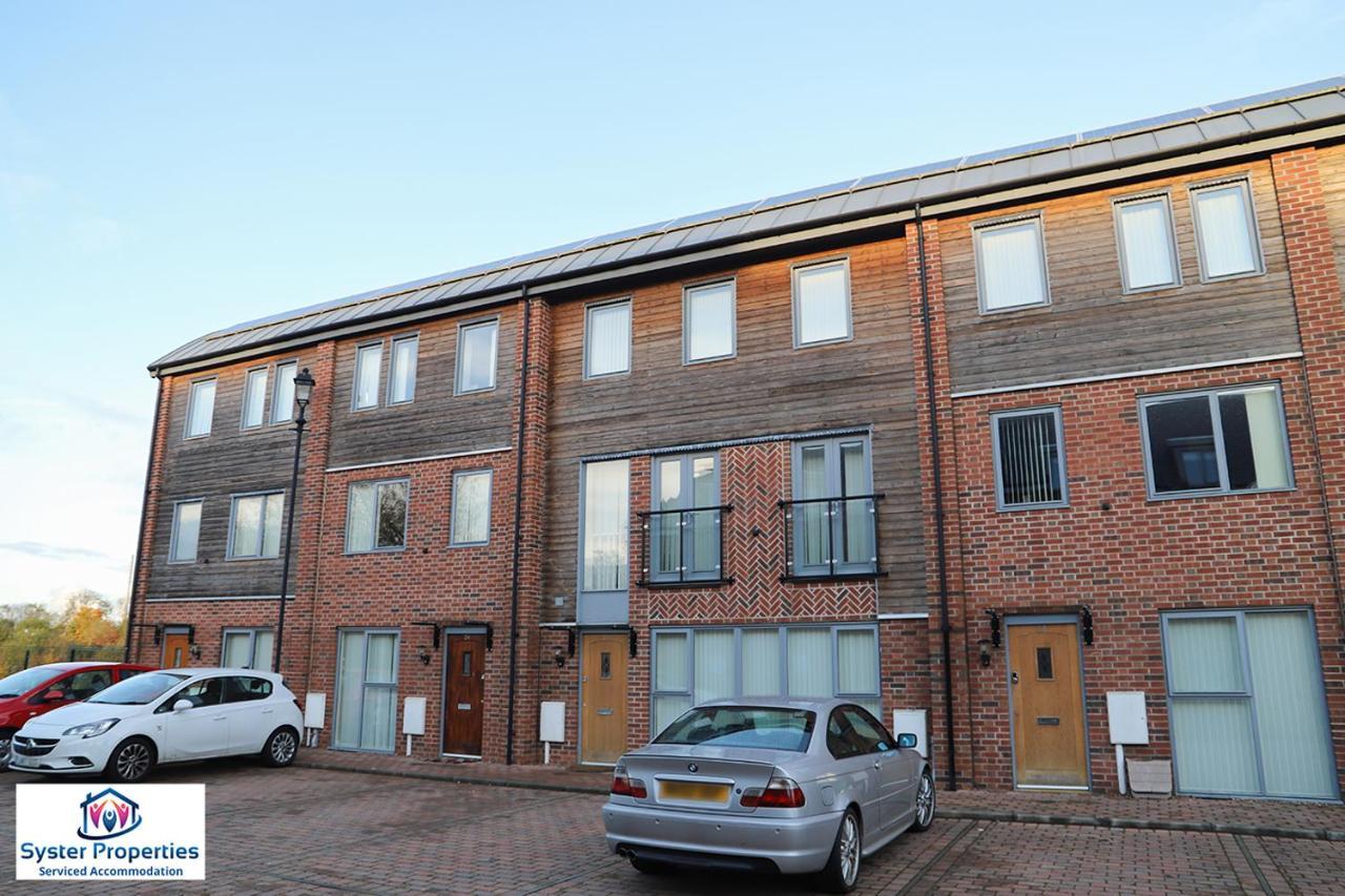 Syster Properties Serviced Accommodation Leicester 5 Bedroom House Glen View Exterior photo