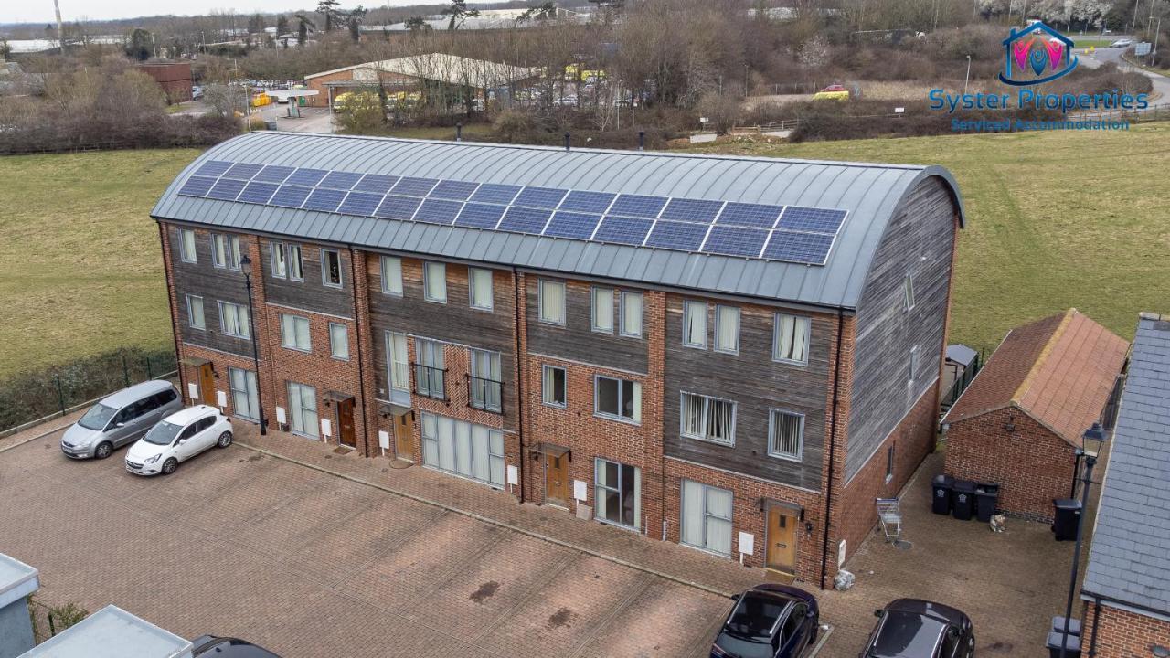 Syster Properties Serviced Accommodation Leicester 5 Bedroom House Glen View Exterior photo