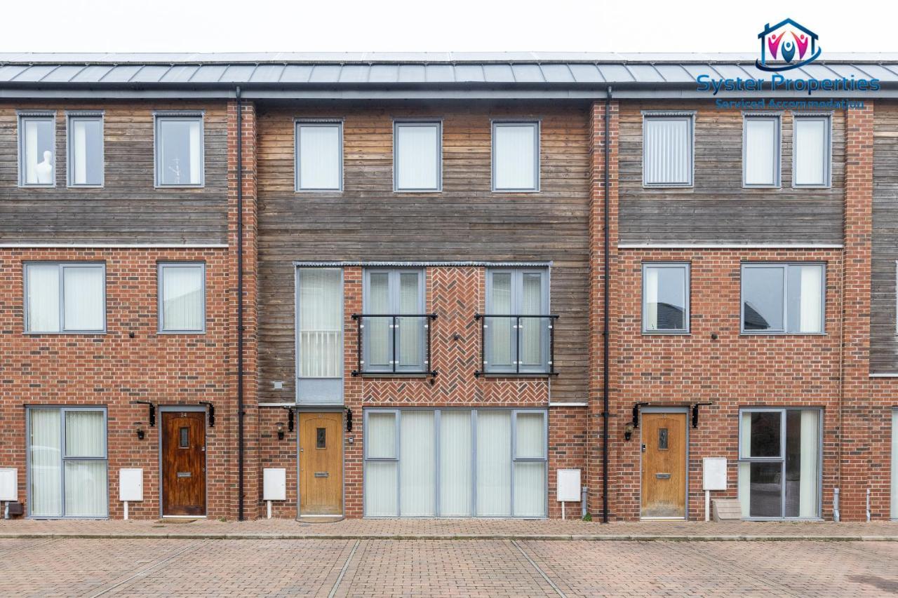 Syster Properties Serviced Accommodation Leicester 5 Bedroom House Glen View Exterior photo